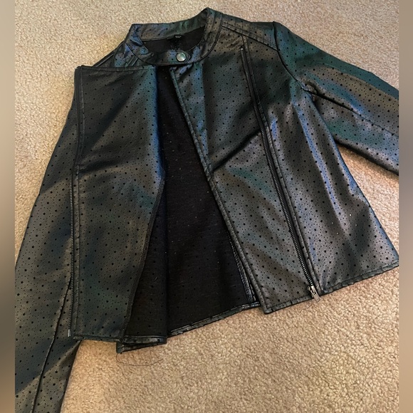 Art Class Girls Pleather/Faux Leather Jacket-Excellent Condition-Size 7/8 - Picture 4 of 10